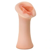 Masturbator Luscious Lips