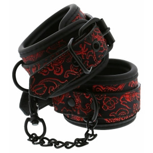 Cătușe Blaze Deluxe Wrist Roșu Cătușe Blaze Deluxe Wrist Roșu pe Sexlab.ro