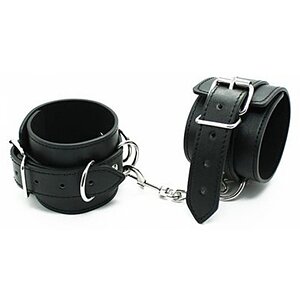 Catuse Toyz4Lovers Cuffs Belt Negru pe SexLab