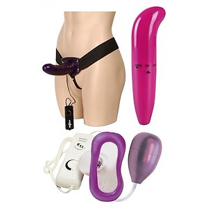 Pachet Extaz Intens: Strap-On, Pompă și Vibrator pe SexLab