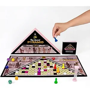 Piramida Secretă: Joc Tematic Din Egiptul Antic pe SexLab