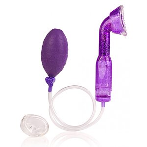 Pompa Clitoris Cu Vibratii Roz pe SexLab