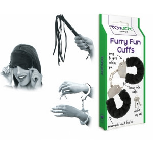 Set Limited Edition Lovers Fantasy Negru + Cătușe Furry Fun Cuffs Negru pe Sexlab.ro