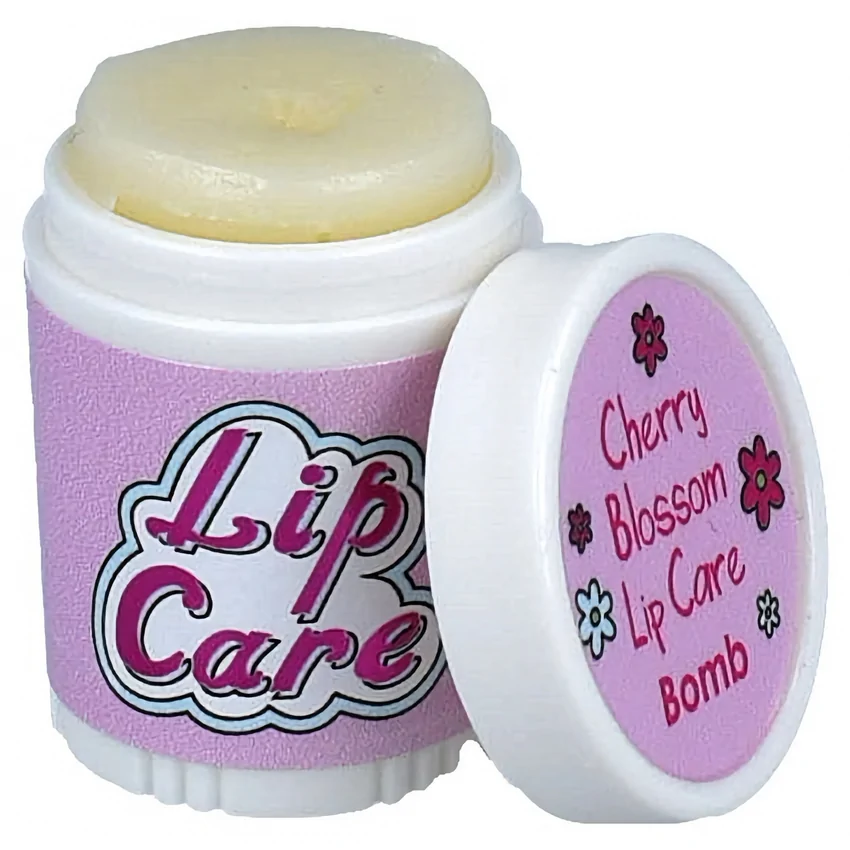 Balsam de buze tratament Cherry Blossom 4.5g